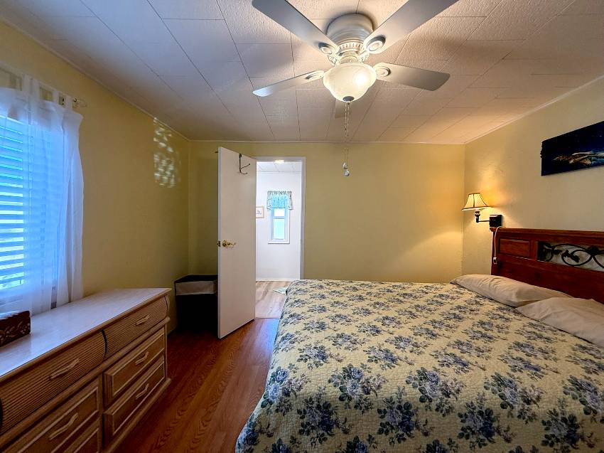 18 Date St a Bradenton, FL Mobile or Manufactured Home for Sale